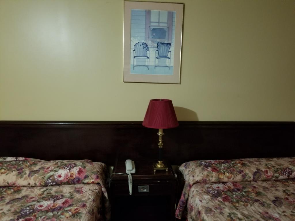 Motel Montreal Notre-Dame-de-l'Ile-Perrot Dış mekan fotoğraf