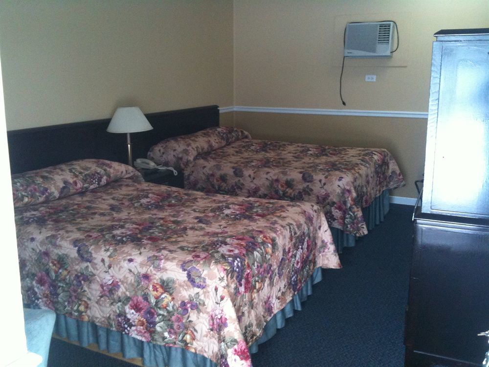 Motel Montreal Notre-Dame-de-l'Ile-Perrot Dış mekan fotoğraf