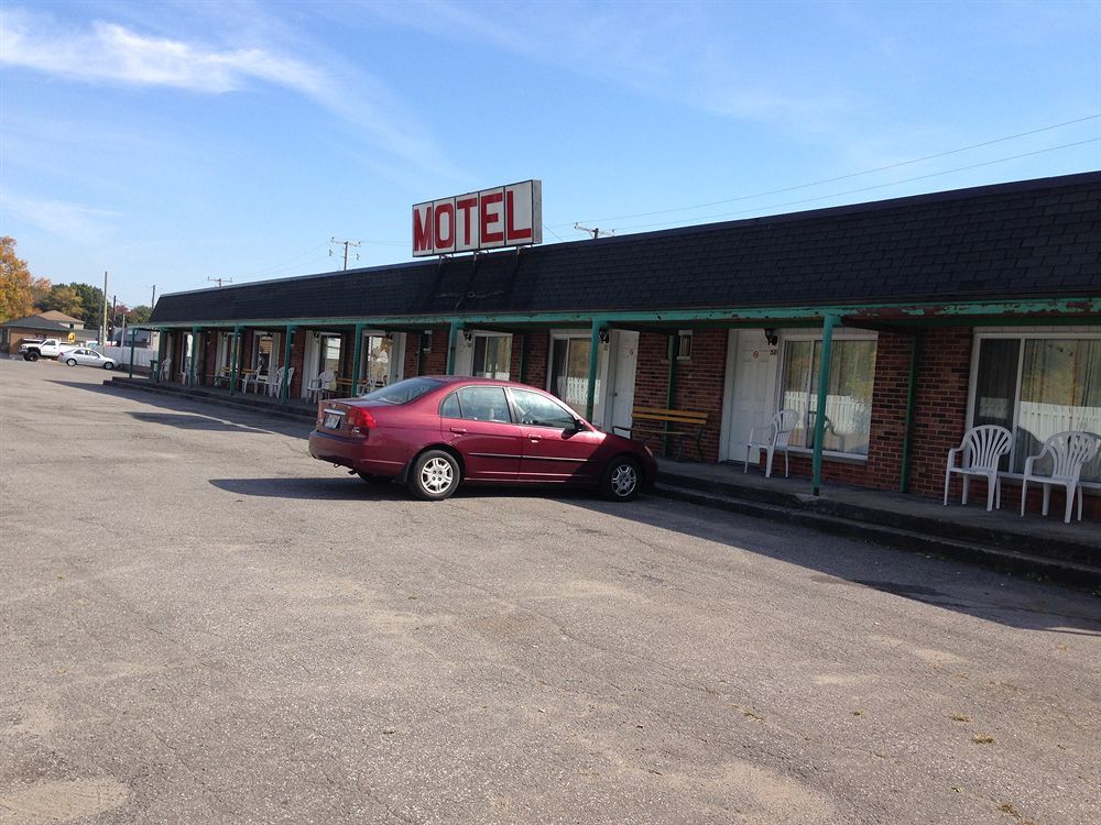 Motel Montreal Notre-Dame-de-l'Ile-Perrot Dış mekan fotoğraf
